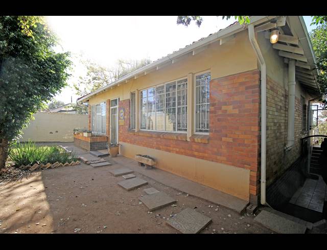3 BEDROOM HOUSE FOR SALE IN ORANGE GROVE